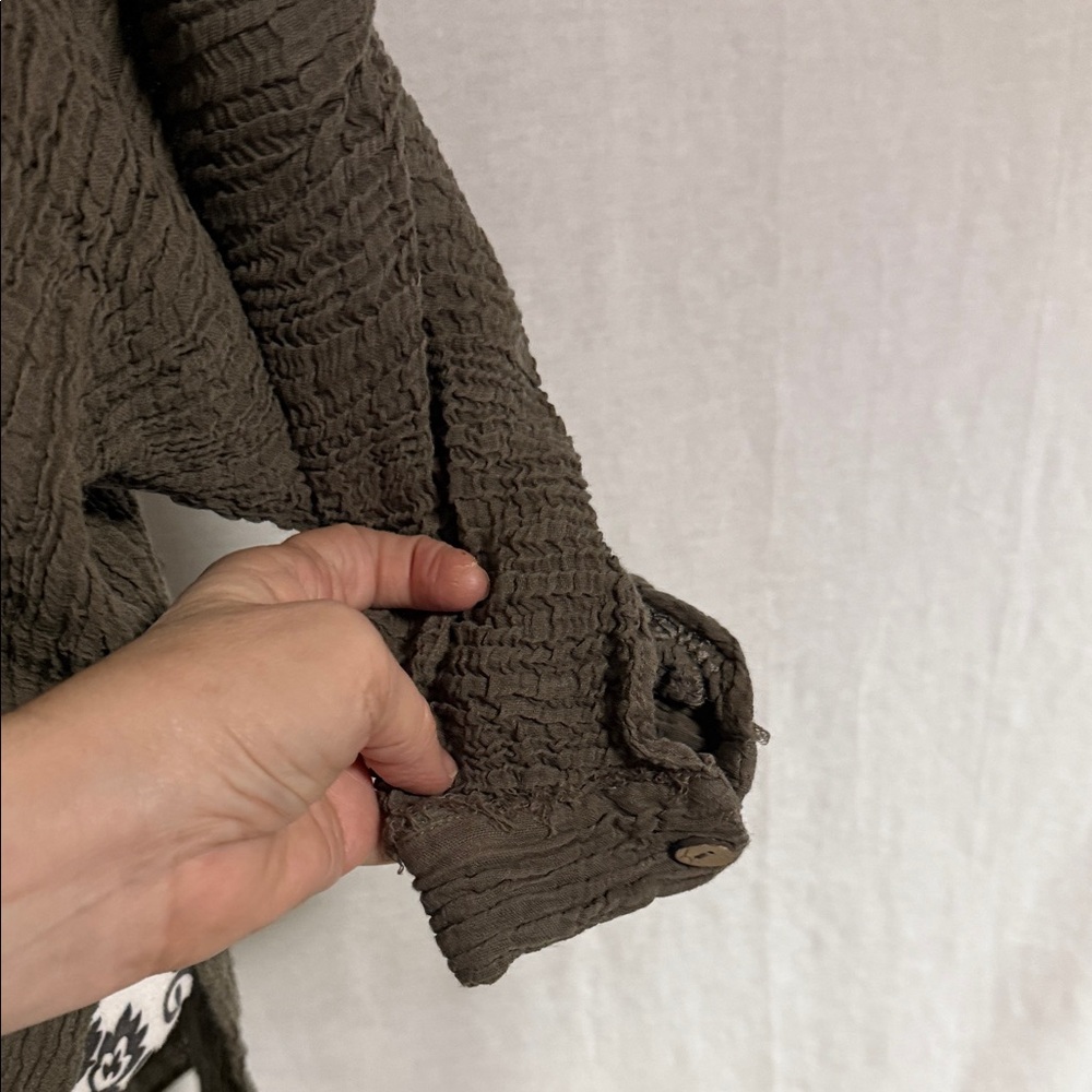 Intimately by Free People Button-Up Oversized Top Gray -Green Size tag missing - Picture 5 of 11